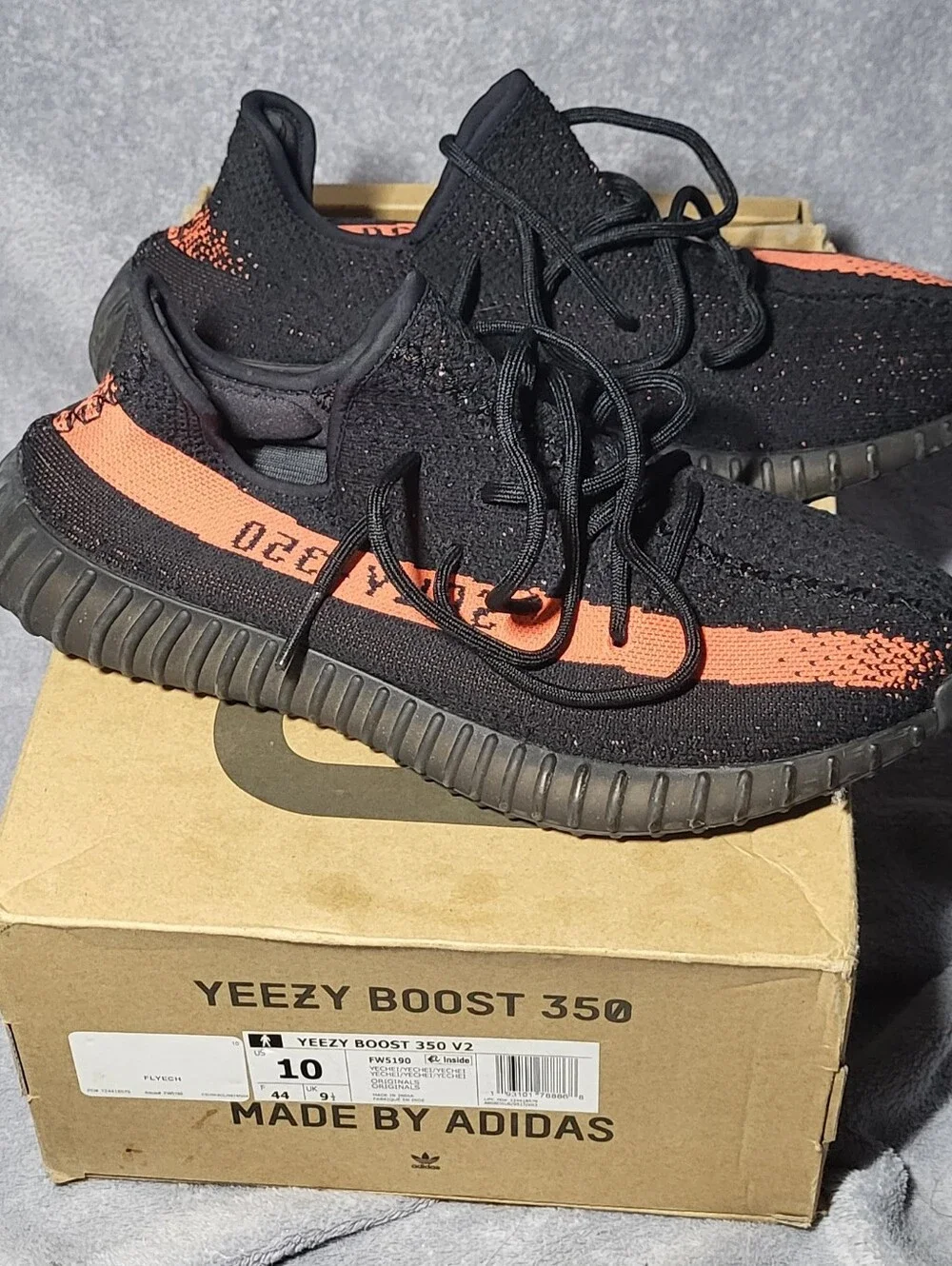 Adidas Yeezy Boost 350 V2 